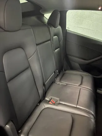 2023 TESLA Model Y photo 7