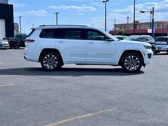 2022 JEEP GRAND CHEROKEE photo 5