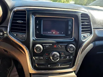 Grand Cherokee 12