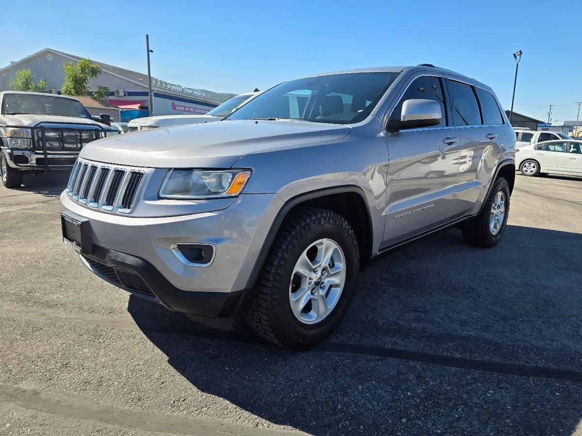 2014 Jeep Grand Cherokee 4WD 4dr Laredo