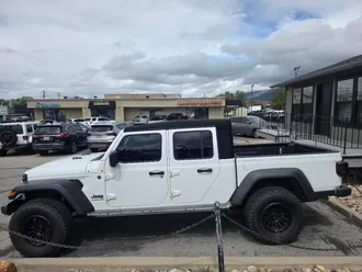 2020 Jeep Gladiator photo 6