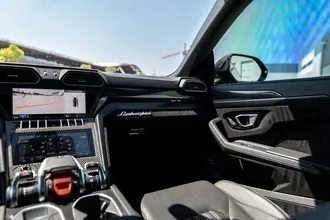 Urus 23