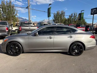 2013 INFINITI M37 photo 3