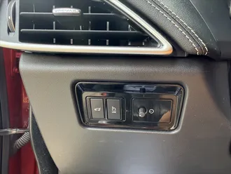 F-PACE 8