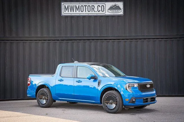 2025 FORD Maverick Lobo High