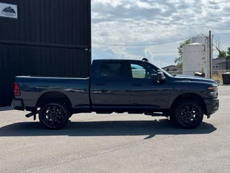 2025 Ram 3500 photo 4
