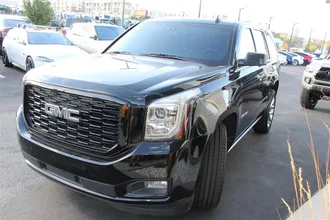 2019 GMC YUKON photo 4