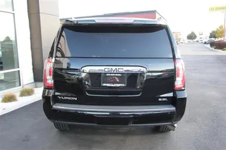 2019 GMC YUKON photo 6