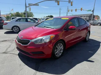 2016 Kia Forte photo 3