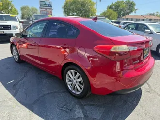 2016 Kia Forte photo 5