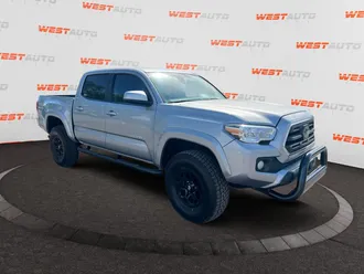 2019 Toyota Tacoma photo 7