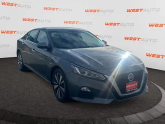2022 Nissan Altima photo 7