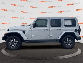 2024 Jeep Wrangler photo 2