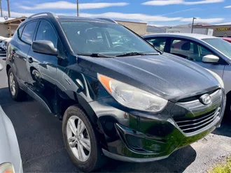 2011 Hyundai Tucson photo 3