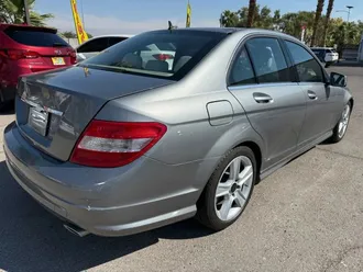 2011 Mercedes-Benz C-Class photo 2