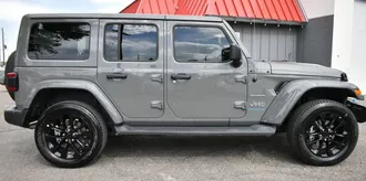 Wrangler 4xe 9