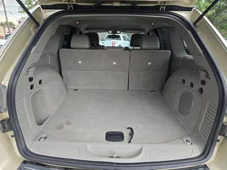 Grand Cherokee 7