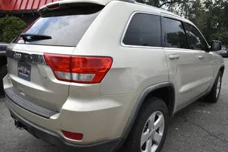 Grand Cherokee 8