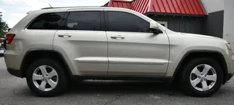 Grand Cherokee 9