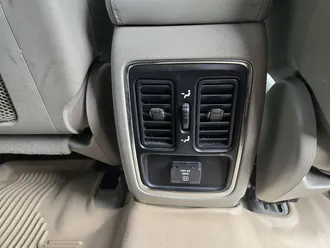 Grand Cherokee 20