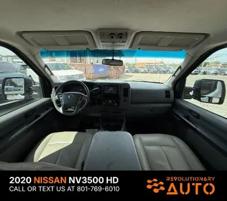 NV Passenger NV3500 HD 23