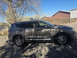 2019 Hyundai Santa Fe photo 5