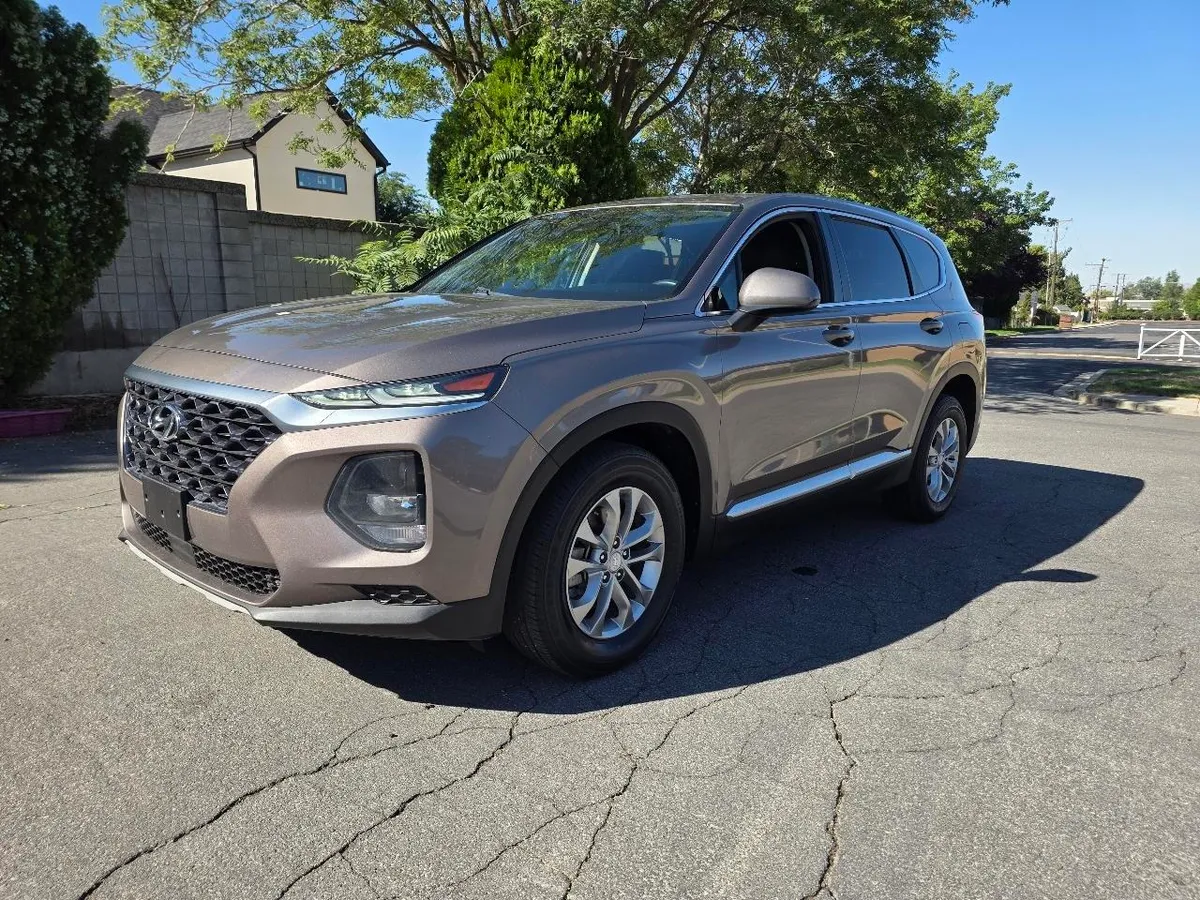 2019 Hyundai Santa Fe SE 2.4