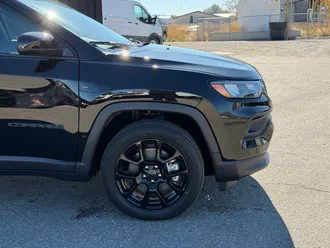 2026 Jeep Compass photo 4