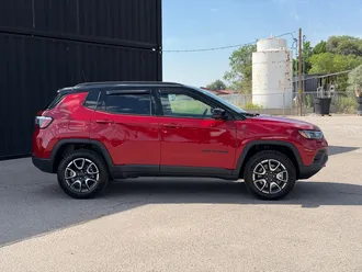 2026 Jeep Compass photo 6