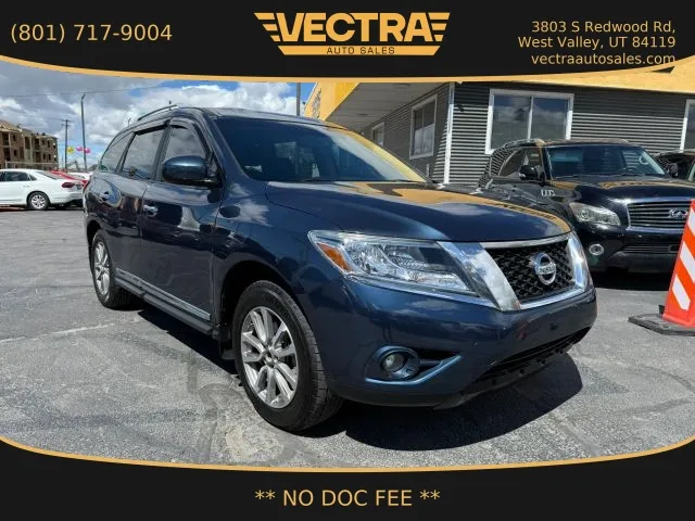 2013 Nissan Pathfinder SL Sport Utility 4D