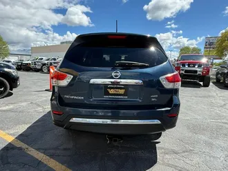 2013 Nissan Pathfinder photo 6