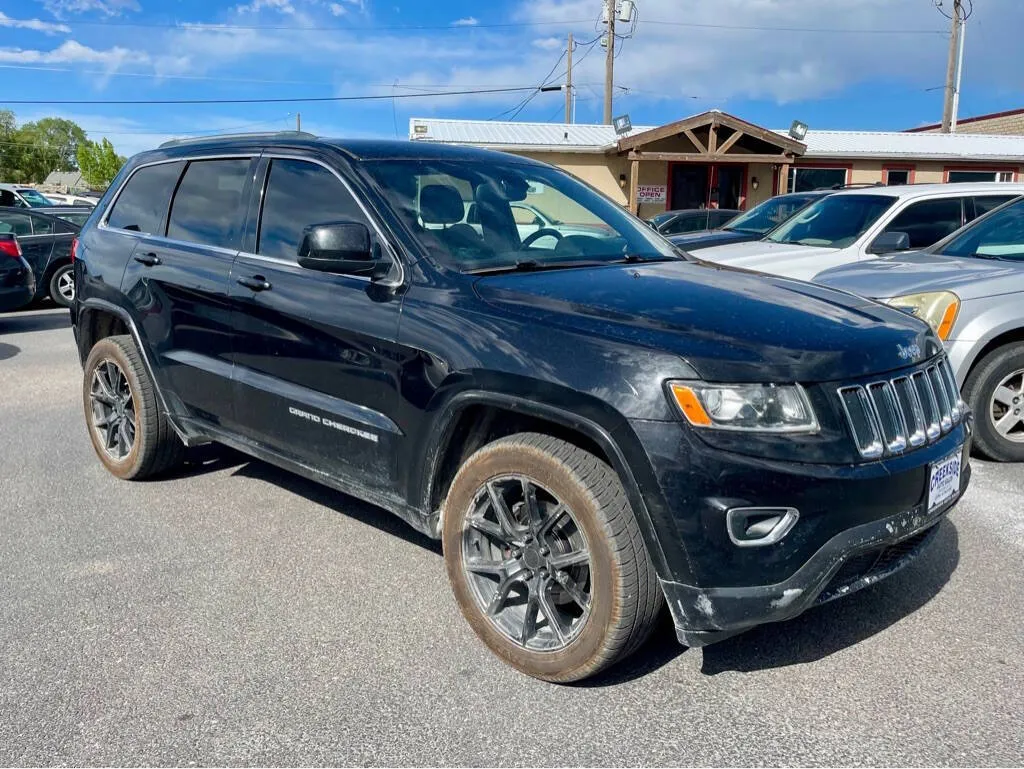 2015 Jeep Grand Cherokee Laredo 4x4 4dr SUV