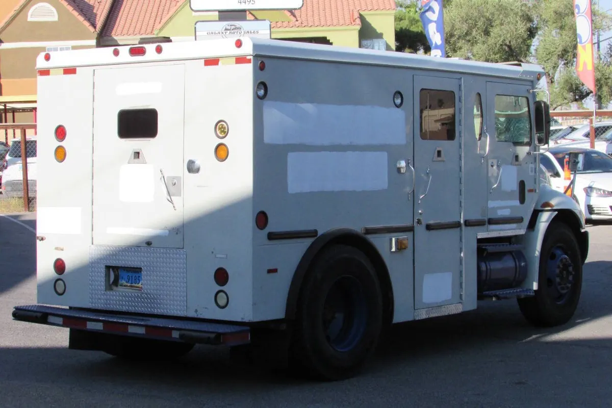 Carousel Image 7