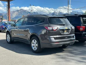 2013 Chevrolet Traverse photo 3
