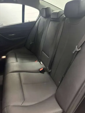 2017 BMW 3 Series photo 6