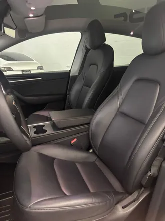 2023 TESLA Model Y photo 4