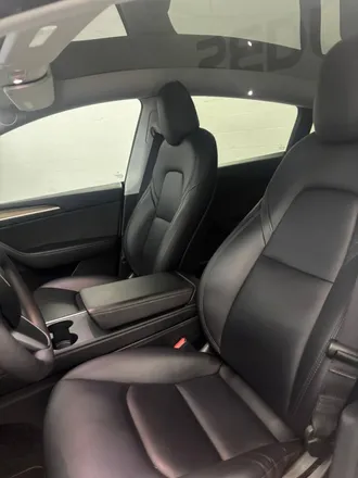 2023 TESLA Model Y photo 4