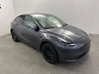 2023 TESLA Model Y photo 3