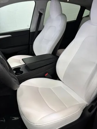 2023 TESLA Model Y photo 4