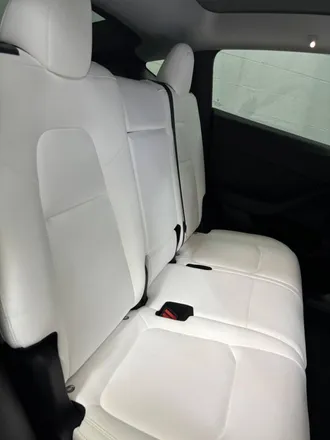2023 TESLA Model Y photo 7