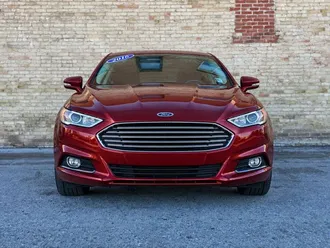 2016 Ford Fusion photo 2