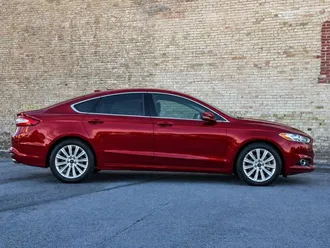 2016 Ford Fusion photo 7