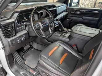 2024 GMC Sierra 3500 AT4 photo 2