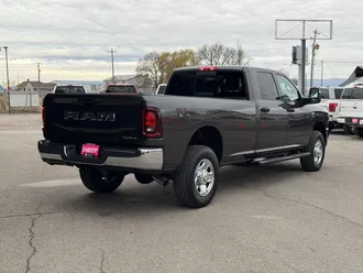 2026 Ram 3500 photo 7