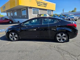 Elantra 4