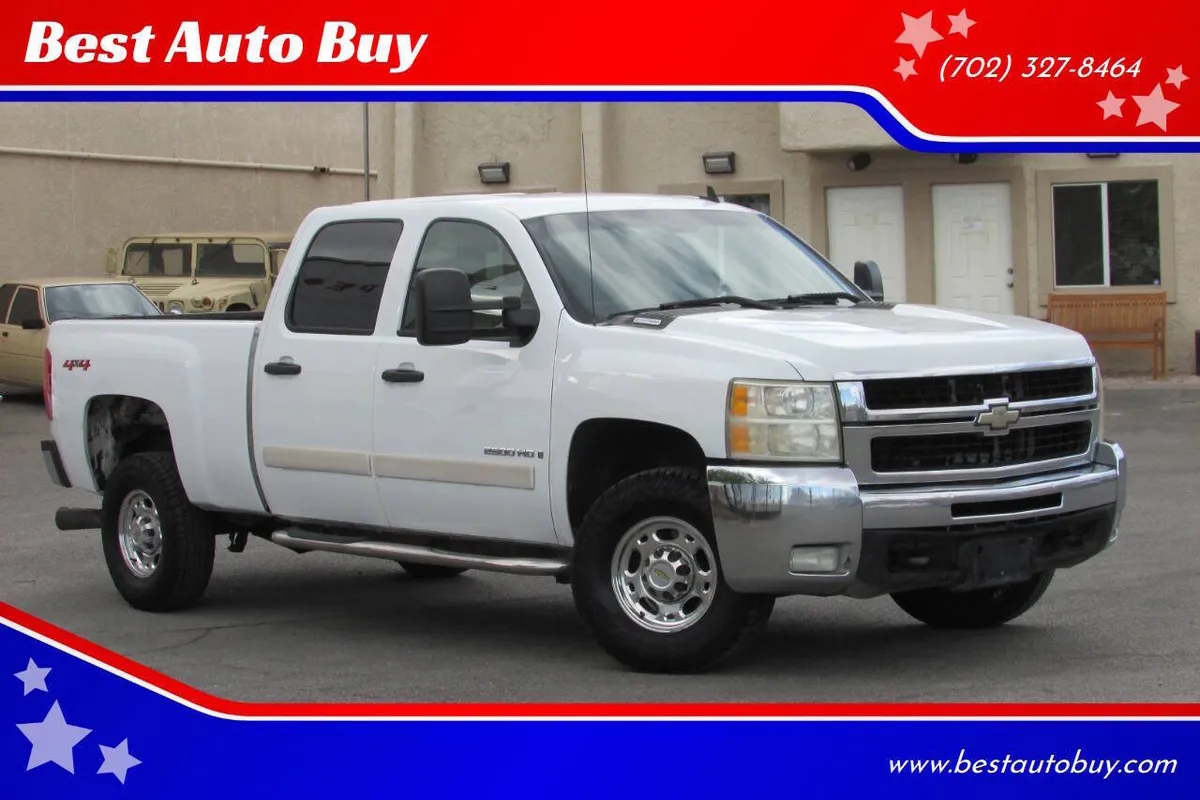 2007 Chevrolet Silverado 2500HD LT2 4dr Crew Cab 4WD SB