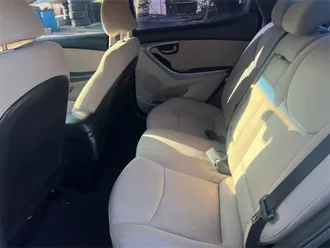Elantra 24