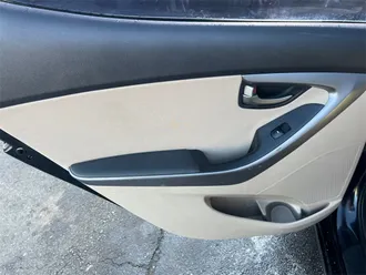 Elantra 25