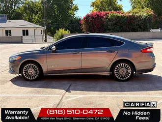 2013 Ford Fusion Hybrid Titanium photo 4