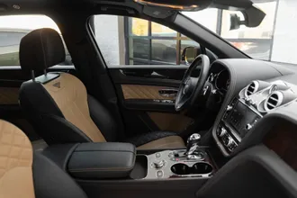 Bentayga 33